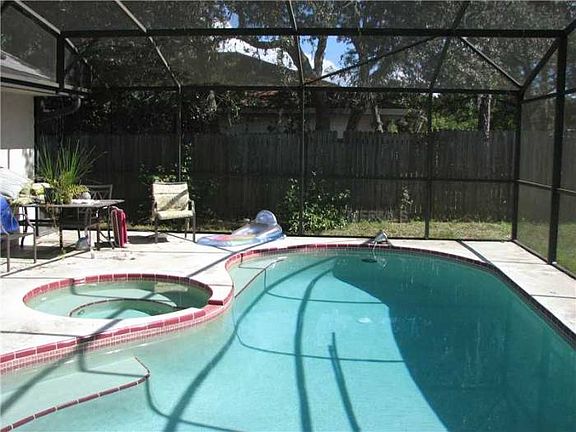 3rd image of 3175 Shafton Ave