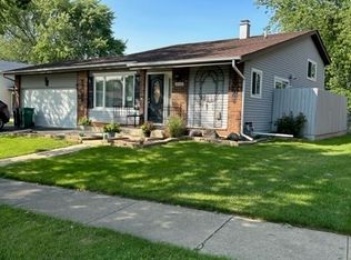 1000 Foxworth Blvd, Lombard, IL