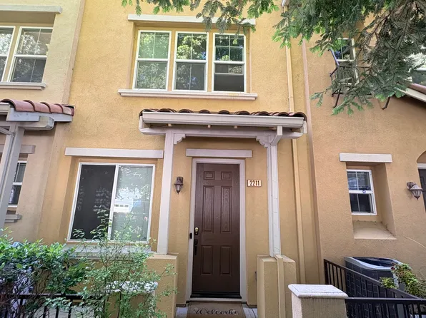 2211 Beech Cir, San Jose, CA 95131