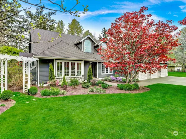 19724 166th Avenue NE, Woodinville, WA 98072