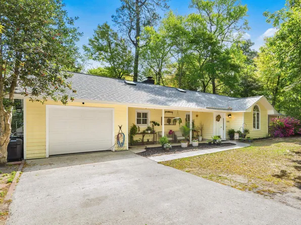 2135 Brunswick Circle, Little River, SC 29566