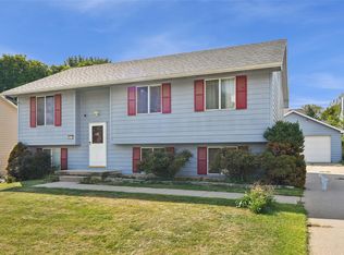 4212 SE 23rd St, Des Moines, IA 50320