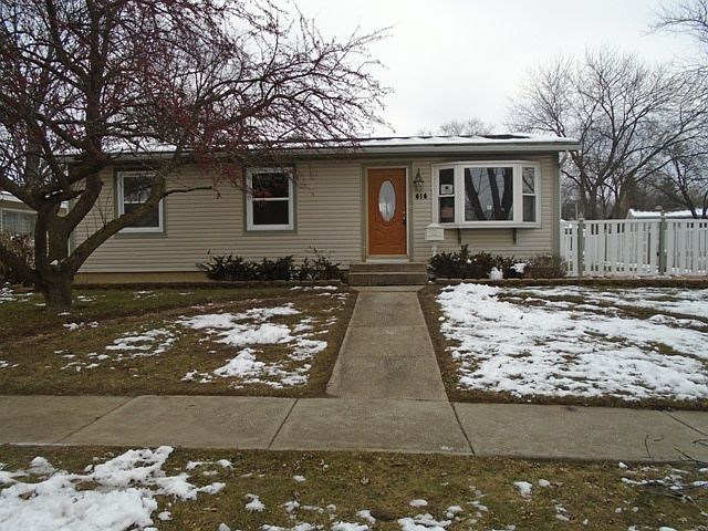 1st image of 414 Tanglewood Dr