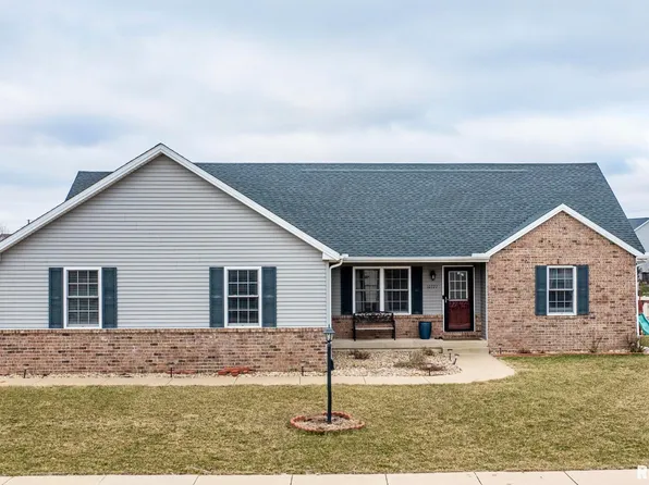 10727 N Glenfield Dr, Dunlap, IL 61525