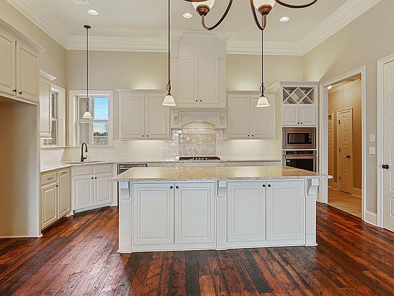 5th image of 41035 Talonwood Dr