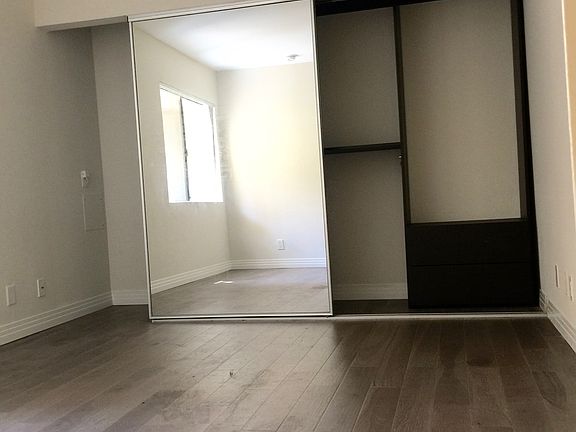 4th image of 350 S Catalina St APT 207