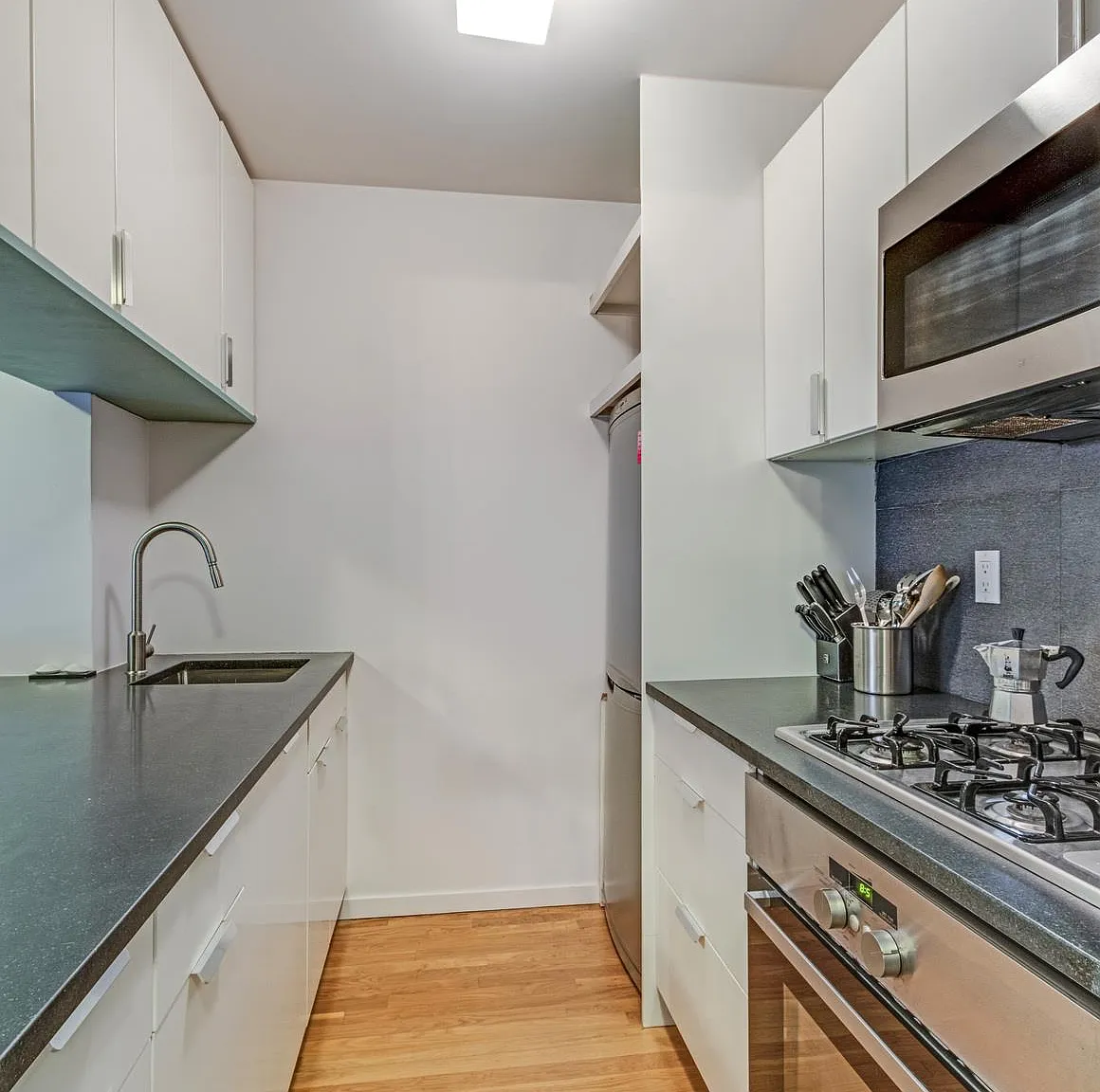 350 West 14th Street — Photo 3