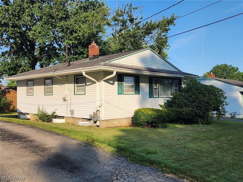 2nd image of 92 Chatham Ln