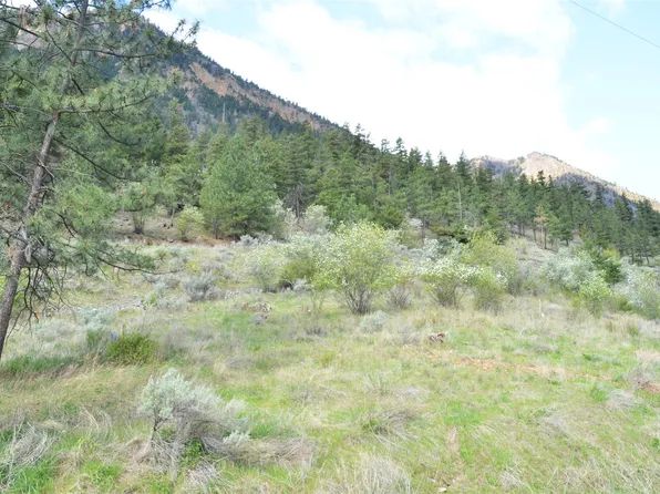 373 Hunt Rd, Lillooet, BC V0K 1V0