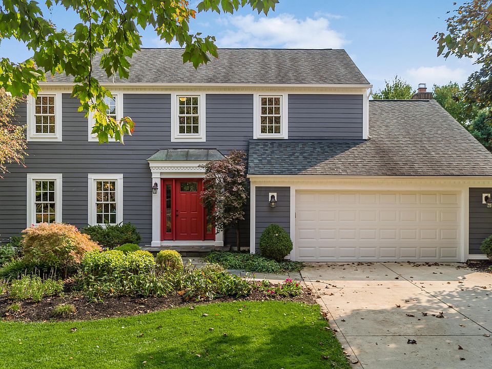 1st image of 5824 Country House Ln