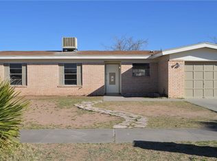 11153 Shoreline Dr, El Paso, TX 79936