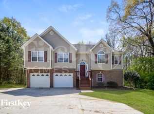 136 Four Oaks Dr, Powder Springs, GA 30127