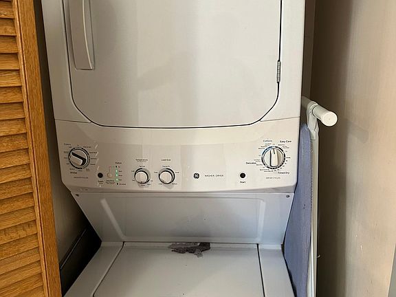 3rd image of 6234 S Dorchester Ave APT 3A