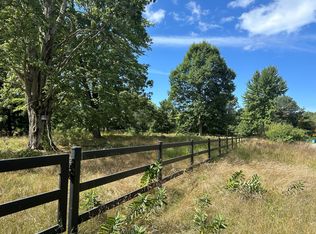 7834 Youngren Rd, Harbert, MI 49115