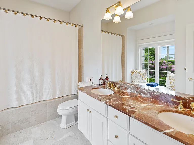 653 Head Of Pond Rd — Photo 32