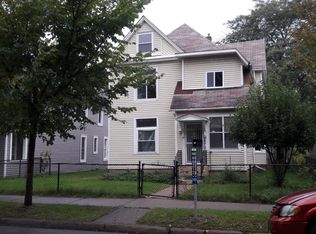 2210 10th Ave S, Minneapolis, MN 55404