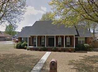 608 S Seattle Ave, Russellville, AR 72801