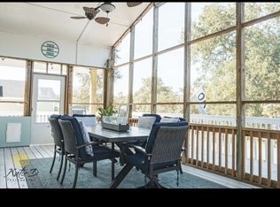 152 NW 12th St, Oak Island, NC 28465