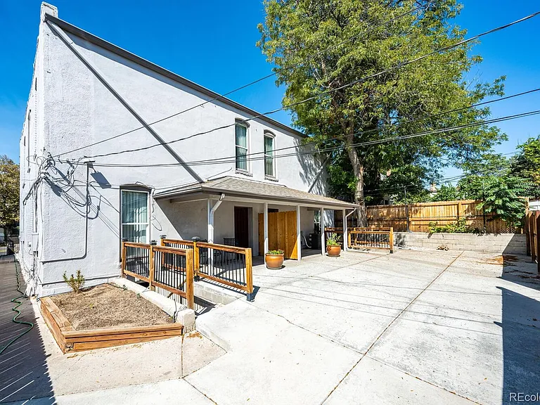 2324 Federal Blvd #A — Photo 35