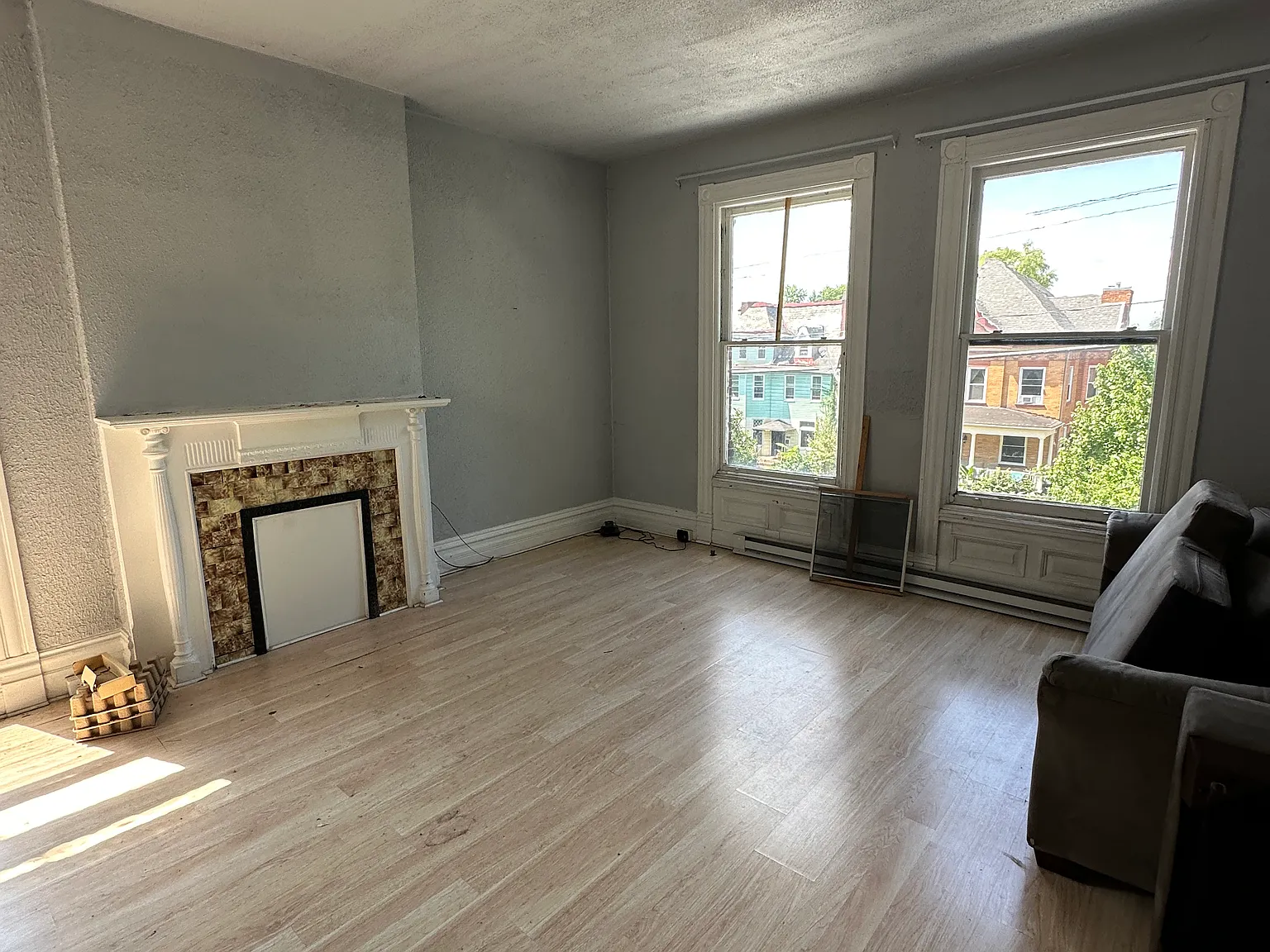 Studio, $695 — Photo 4