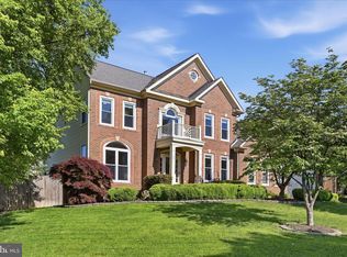 301 Shiloh Pl SE, Leesburg, VA 20175