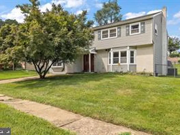 1117 Stonewood Ct, Wilmington, DE 19810