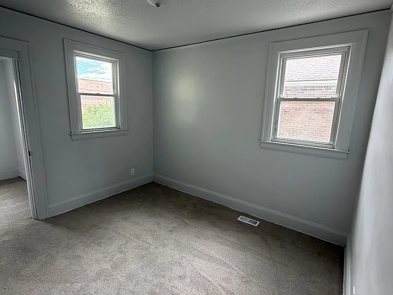 14720 Winthrop St #2 — Photo 11
