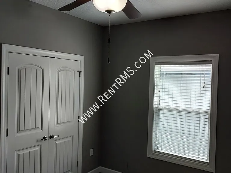 4405 SE Gemstone Ln — Photo 16