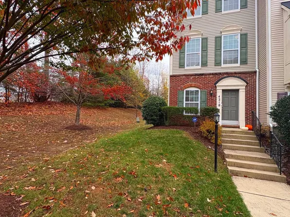 4218 Potomac Highlands Cir, Triangle, VA 22172