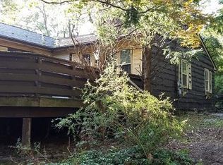 5 Summer Hill Rd, New Fairfield, CT 06812