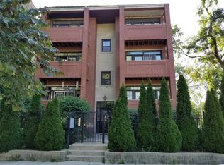 6500 S Minerva Ave #3, Chicago, IL 60637