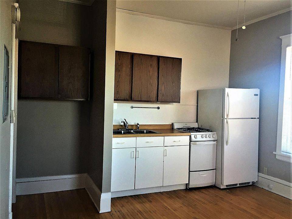 1st image of 2609 Hennepin Ave APT 202