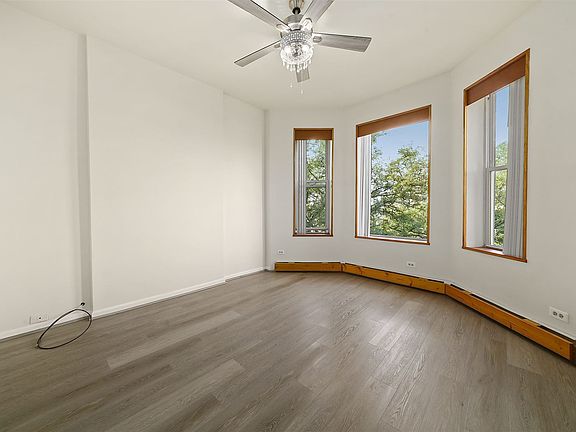 001-4929SouthVincennesAvenue-Chicago-IL-60615-small