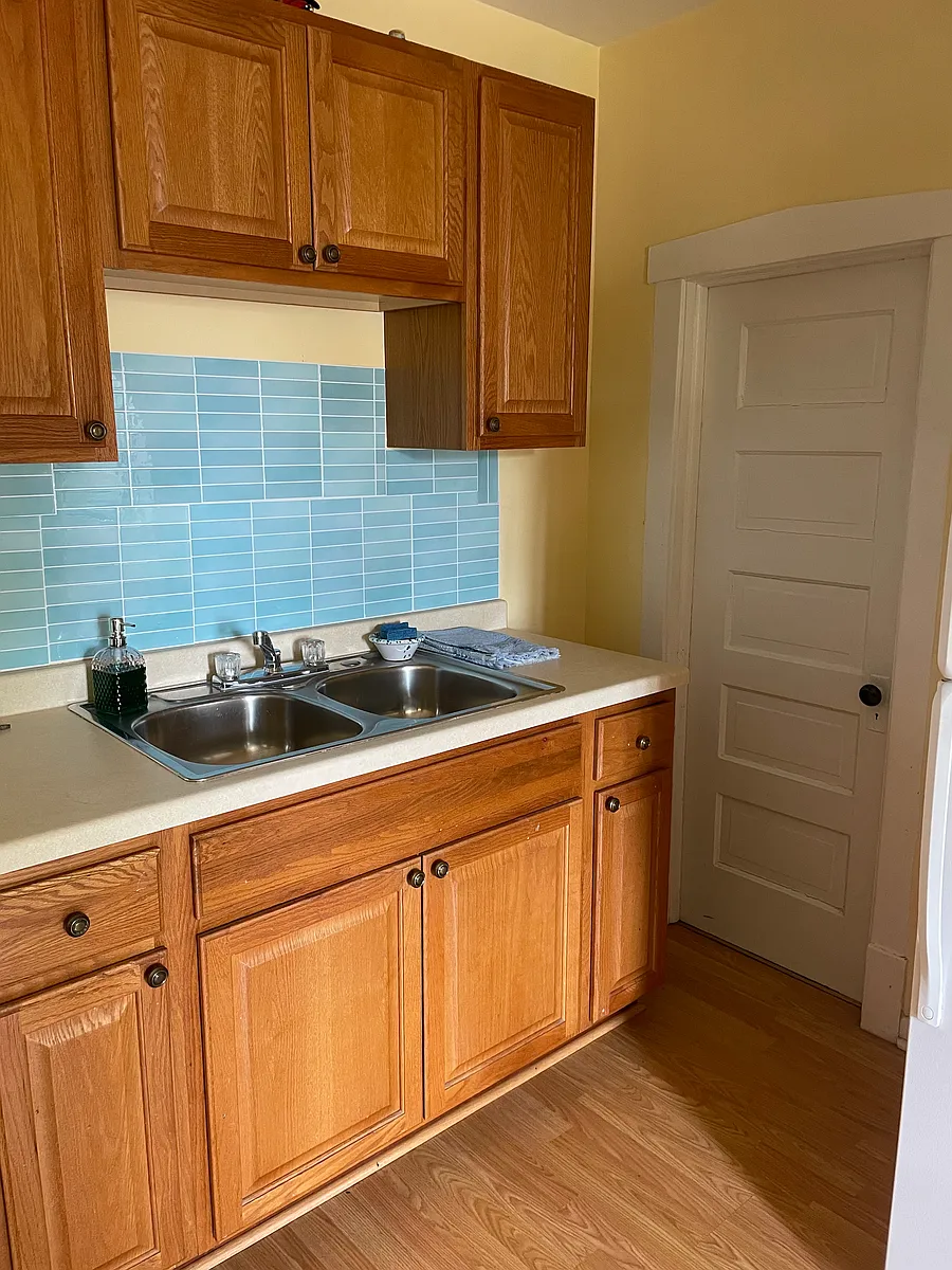 Building Photo - 3139 N Normandy Ave #2