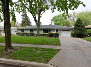 6624 Hubbard Ave, Middleton, WI 53562