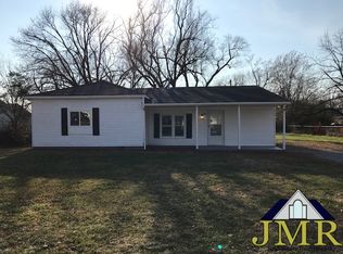 726 Howell Ave, Cahokia, IL 62206