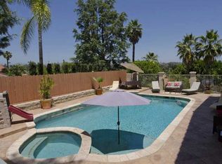 215 Vista Grande Gln, Escondido, CA 92025