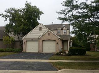 1960 Heron Ave APT C, Schaumburg, IL 60193