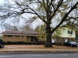 2014 Washington Ave, Conway, AR 72032