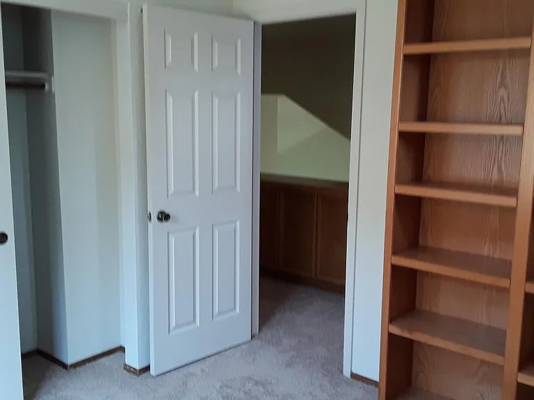 4387 Doane St — Photo 21