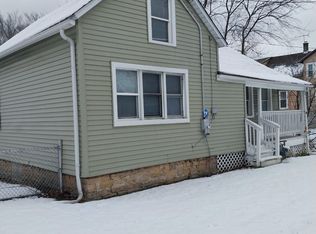 625 E 142nd St, Dolton, IL 60419