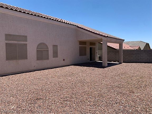 3rd image of 5905 Buena Tierra St #O