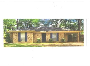 28 Wisteria Ct, Jackson, MS 39204