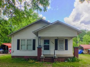 504 Thomas St, Scottsboro, AL 35768