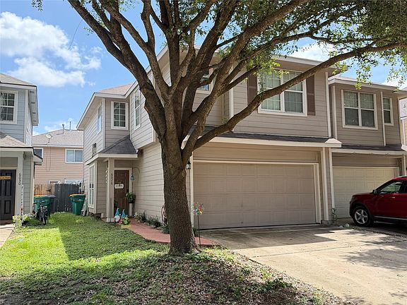2nd image of 6026 Yorkglen Manor Ln