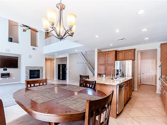 4th image of 6321 Hawthorn Woods Ave