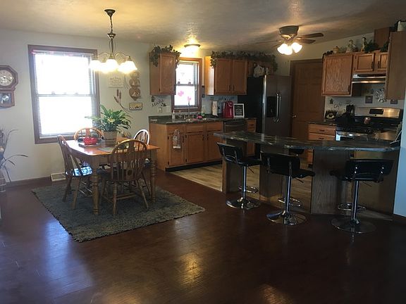 4th image of this home
