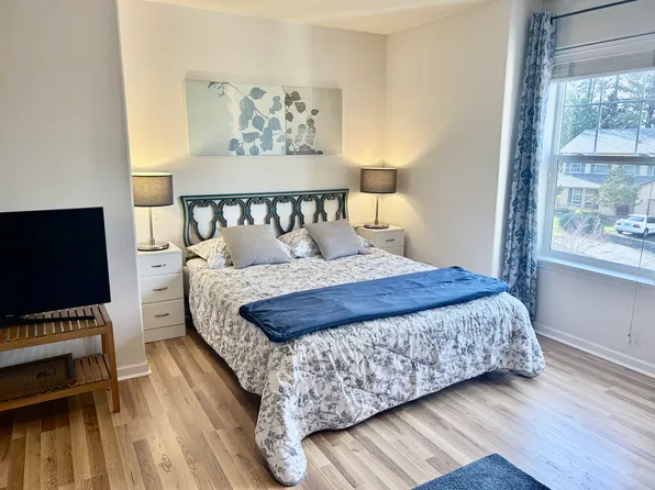 7212 SW Kelsi Ct, Portland, OR 97223