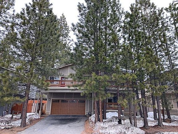 3rd image of 830 Southwood Blvd