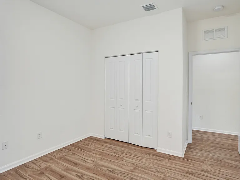 4234 N Dixie Hwy #122 — Photo 26